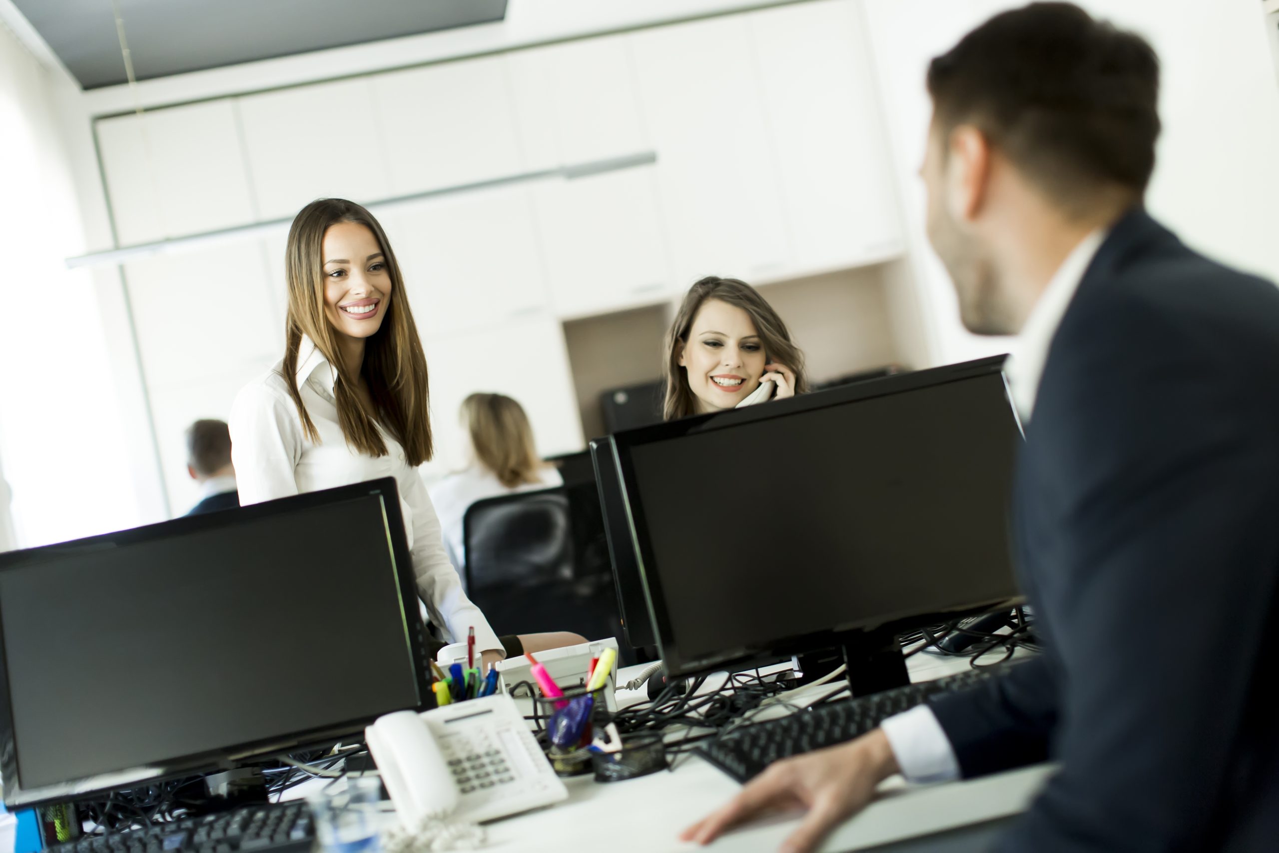 What is IT Sourcing and How Can It Benefit SMEs?